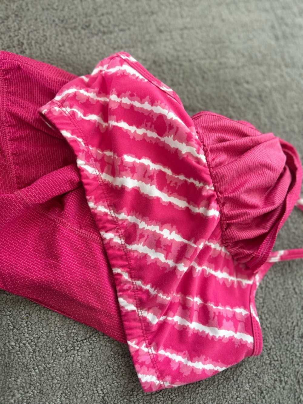 Soybu Hot Pink Tie-Dye Strappy Back Workout Tank Built-In Bra Yoga Size S - Picture 11 of 11